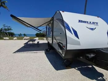 2018 Keystone Bullet 2200 BHS - Travel Trailer RV on RVnGO.com