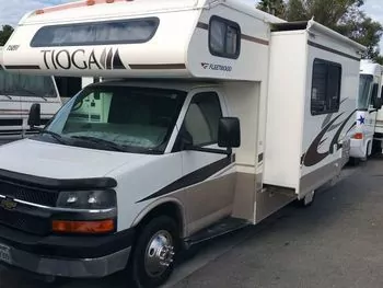2002 Fleetwood Tioga - Class C RV on RVnGO.com