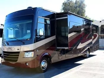 2016 Coachmen Mirada 35BH - Class A RV on RVnGO.com